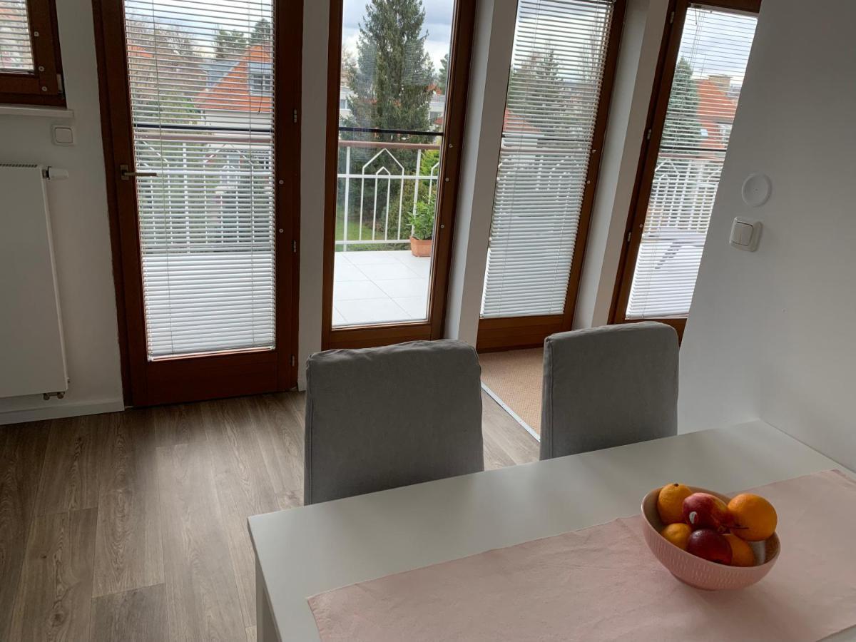 Floor Appartement Praag